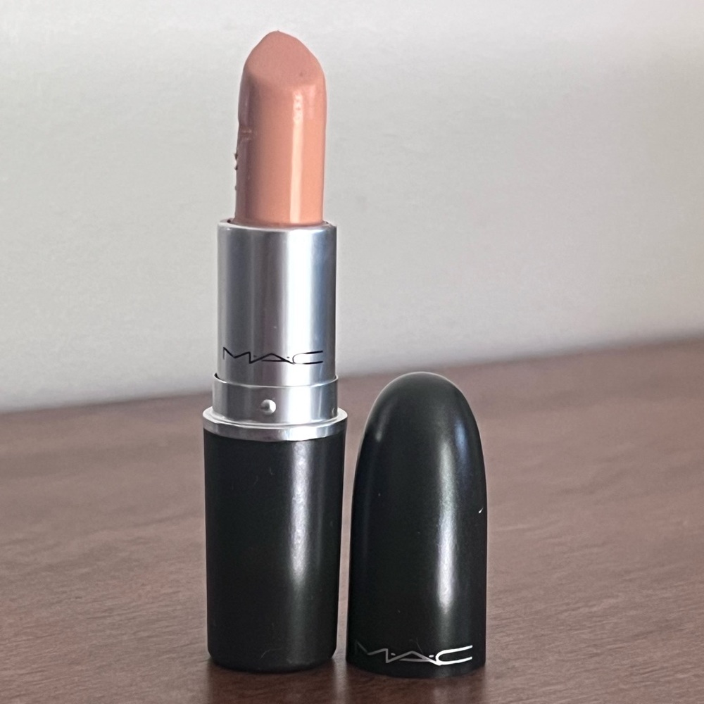 Vintage 1998 MAC Cosmetics RIZZO Lipstick Discontinued